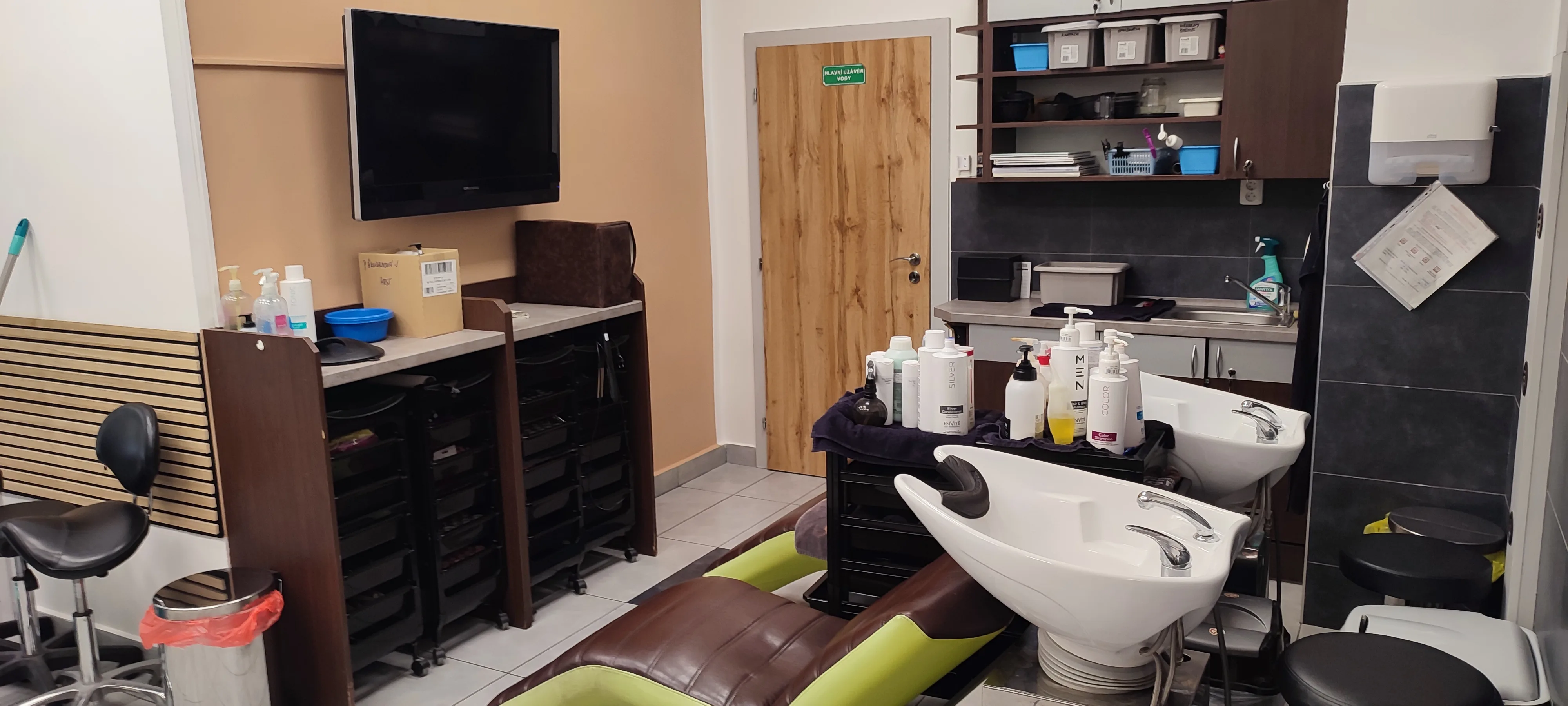 My Salon Most Interiér